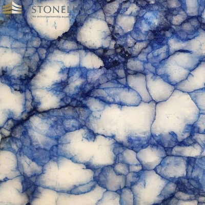 Cristallo blue quartzite slab