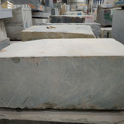 Verde Emerald granite block