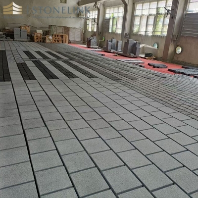 Black grey granite pavers