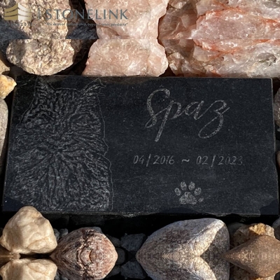 Black granite pet headstone