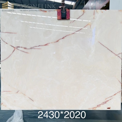 White onyx slab